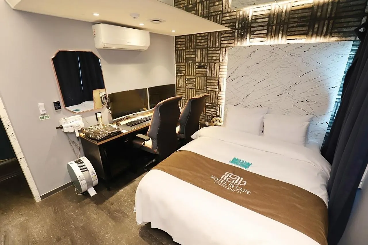 Hotel In Cafe Doksan Seul 3*,  Korea Południowa
